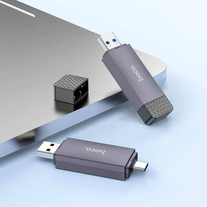 HB45 Spirit 2-in-1 USB/Type-C 2.0 card reader